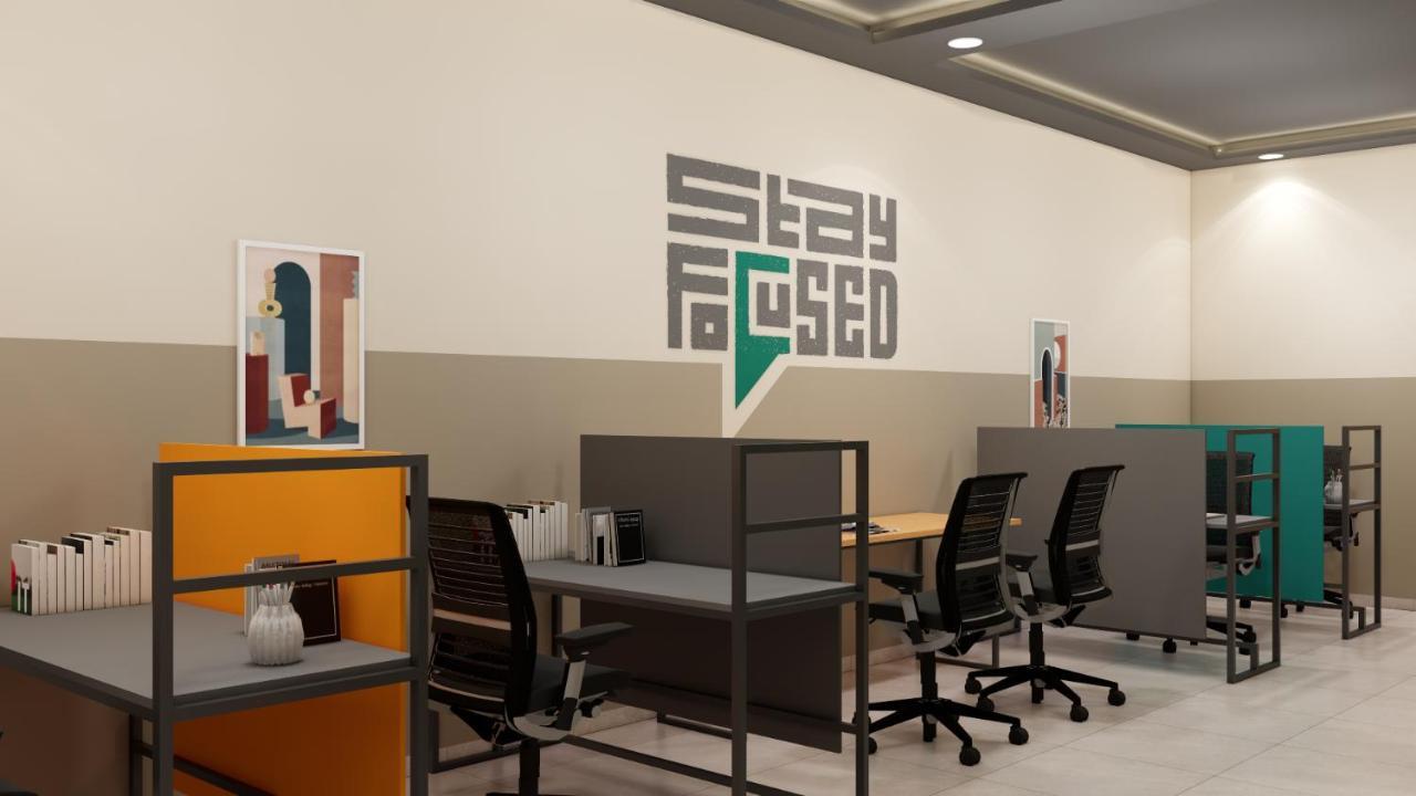 Covie Gurugram 108 Hostel Gurgaon Exterior photo